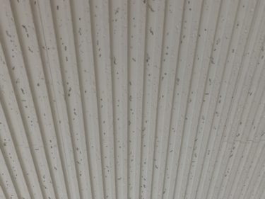 マンションのエントランス天井塗装