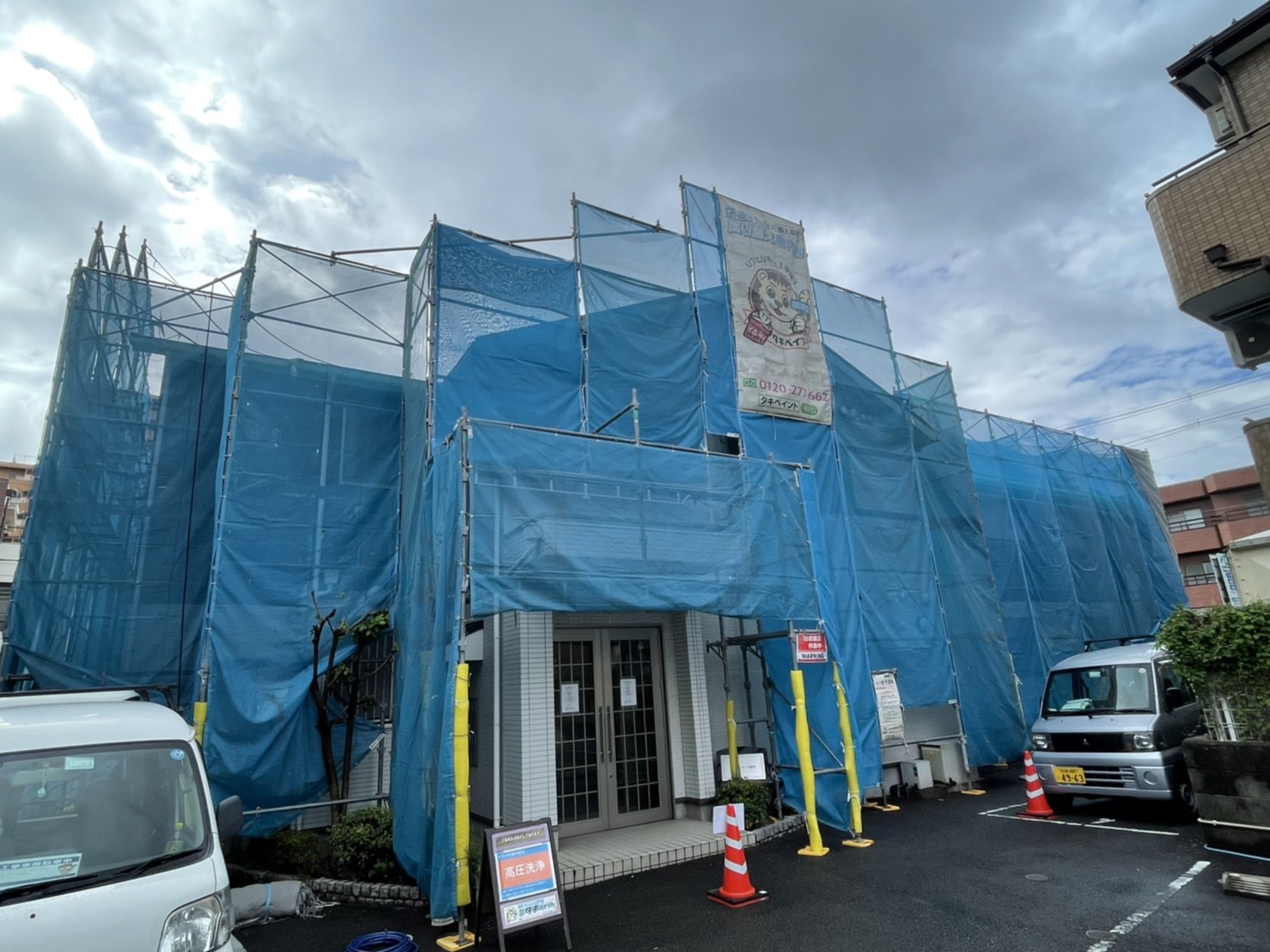 和泉市Ａハイツ　屋根・外壁塗装工事着工しました！！